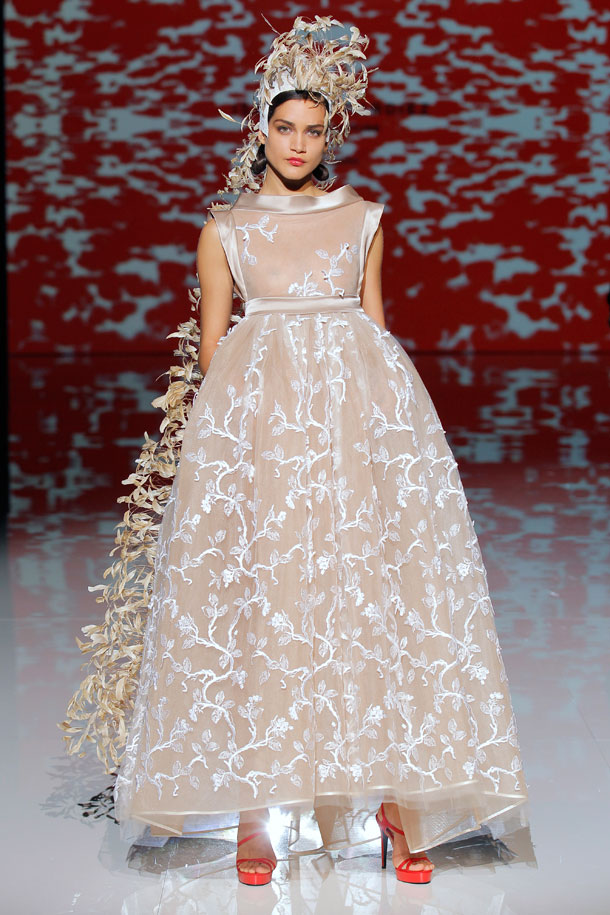 ilovebrides.pt Isabel Zapardiez 2018 Barcelona Bridal Fashion Week 2017